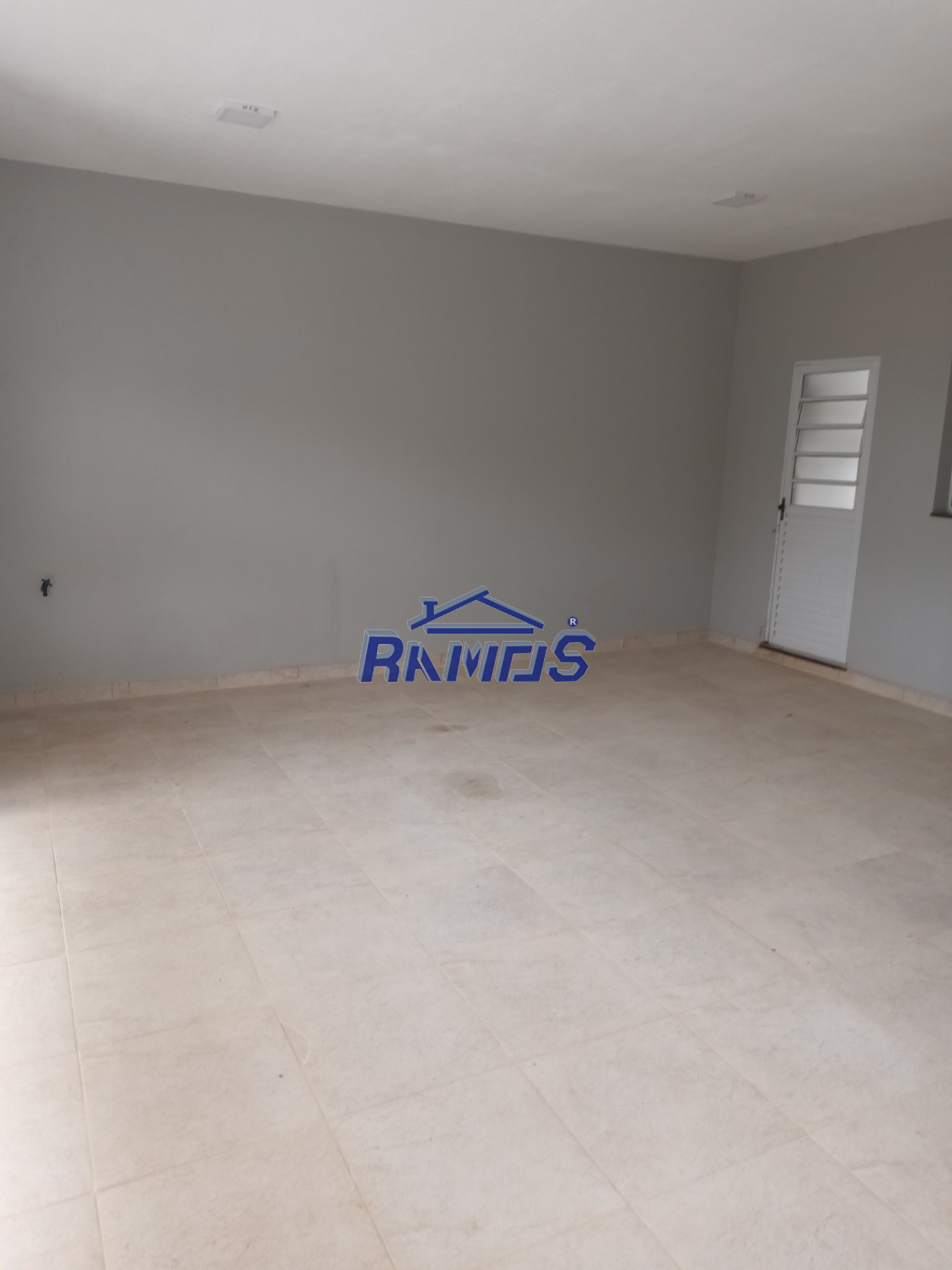 Casa com 3 dormitórios à venda (R$ 550.000,00) ou locação (R$ 2.600,00/mês), 194m² - Jardim Terras de Carolina - Araras/SP — foto 4