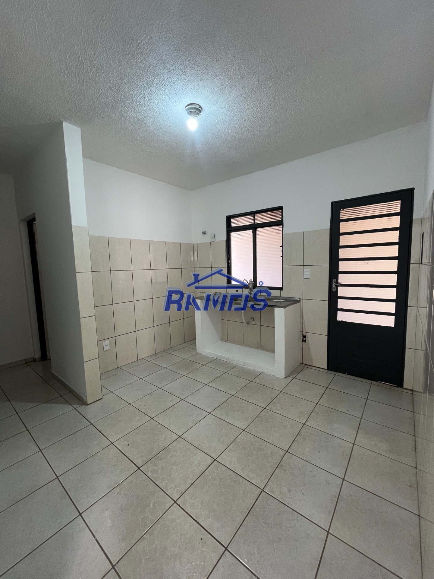 Casa, para locação, por R$ 1.370,00 - Jardim das Nações II - Araras/SP — foto 3
