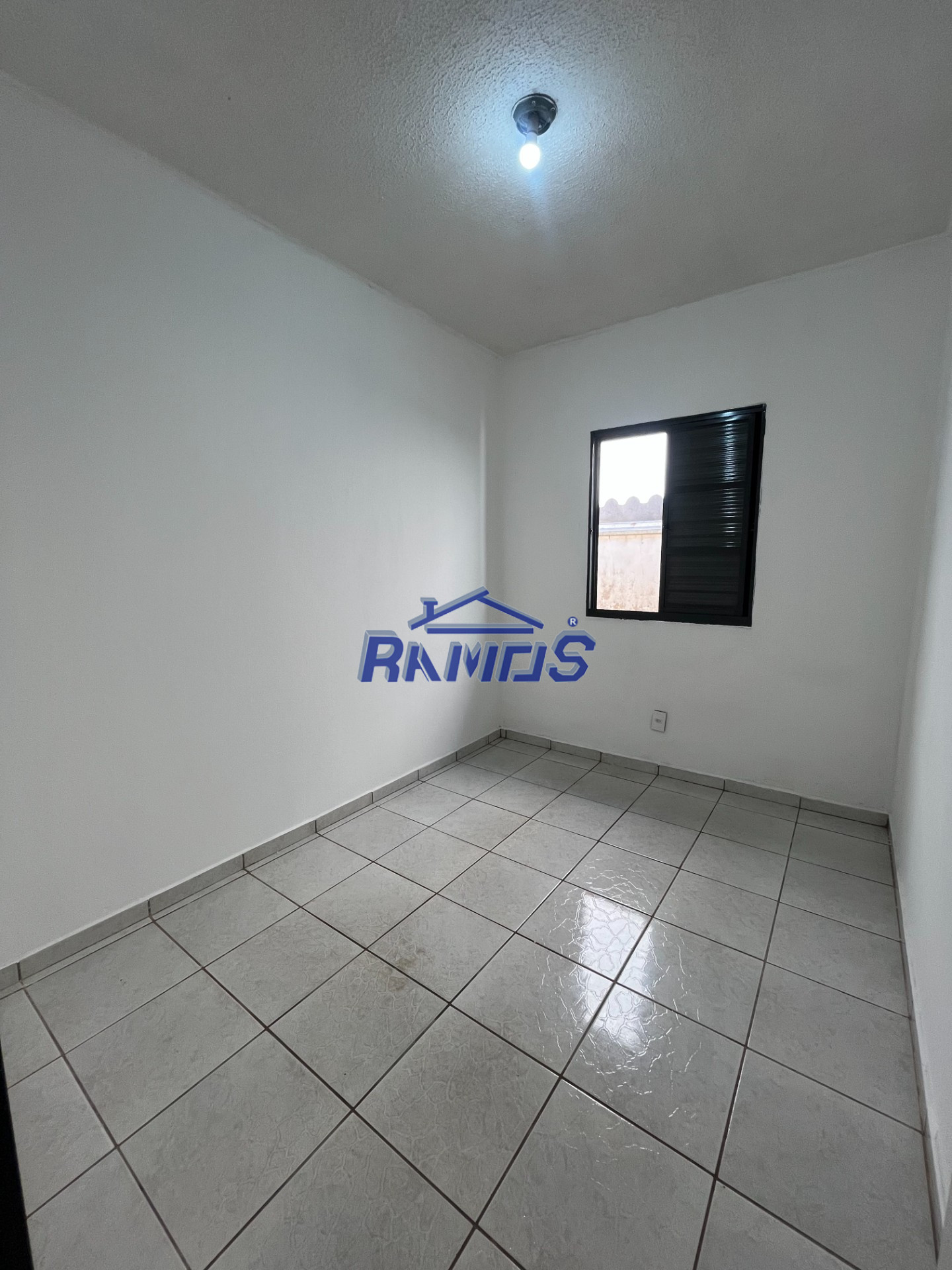 Casa, para locação, por R$ 1.370,00 - Jardim das Nações II - Araras/SP — foto 4