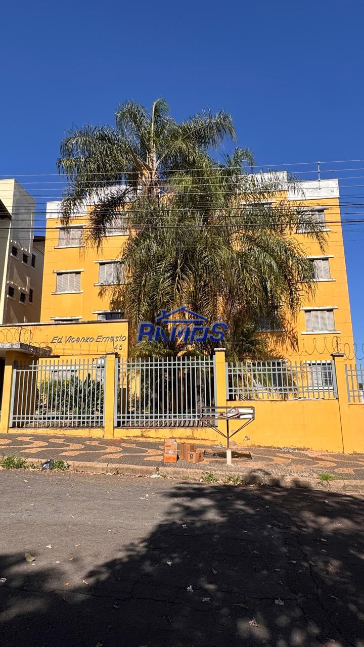 Apartamento em Jardim 8 de Abril