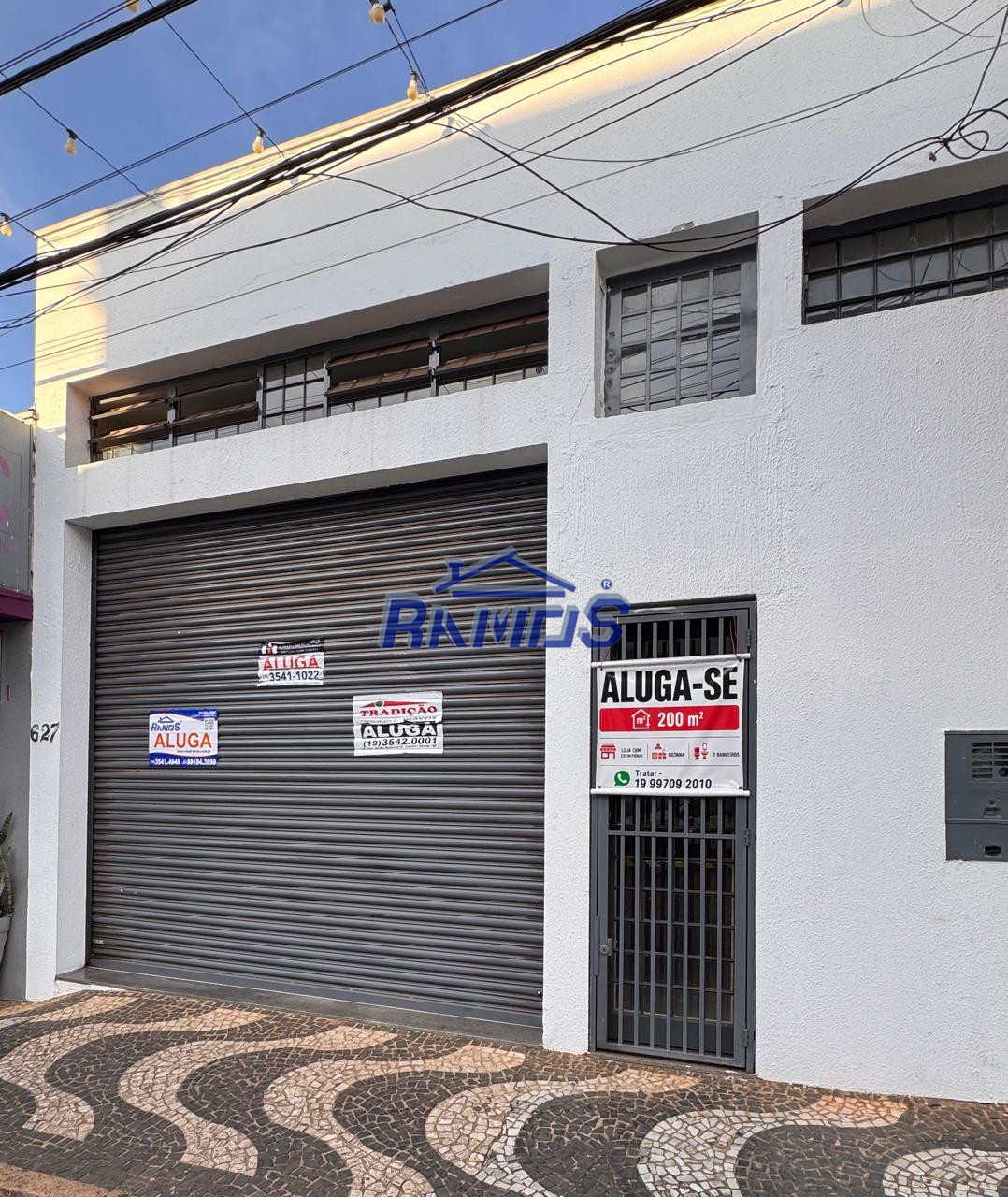 Estabelecimento Comercial em Centro