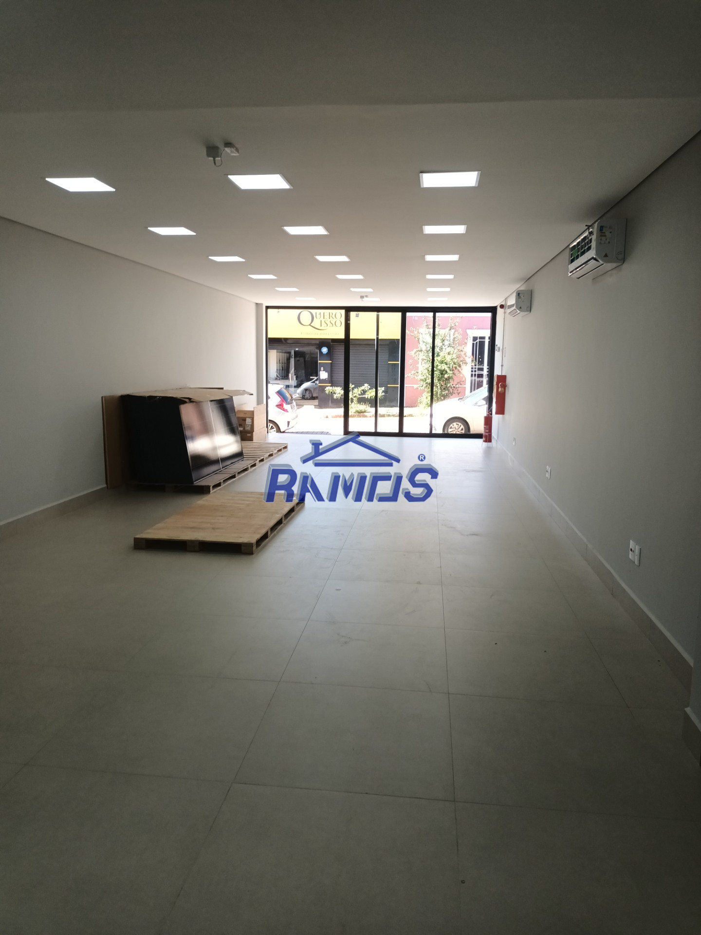 Salão Comercial / Loja para locação, 100m² por R$ 6.800,00/mês - Centro - Araras/SP — foto 2