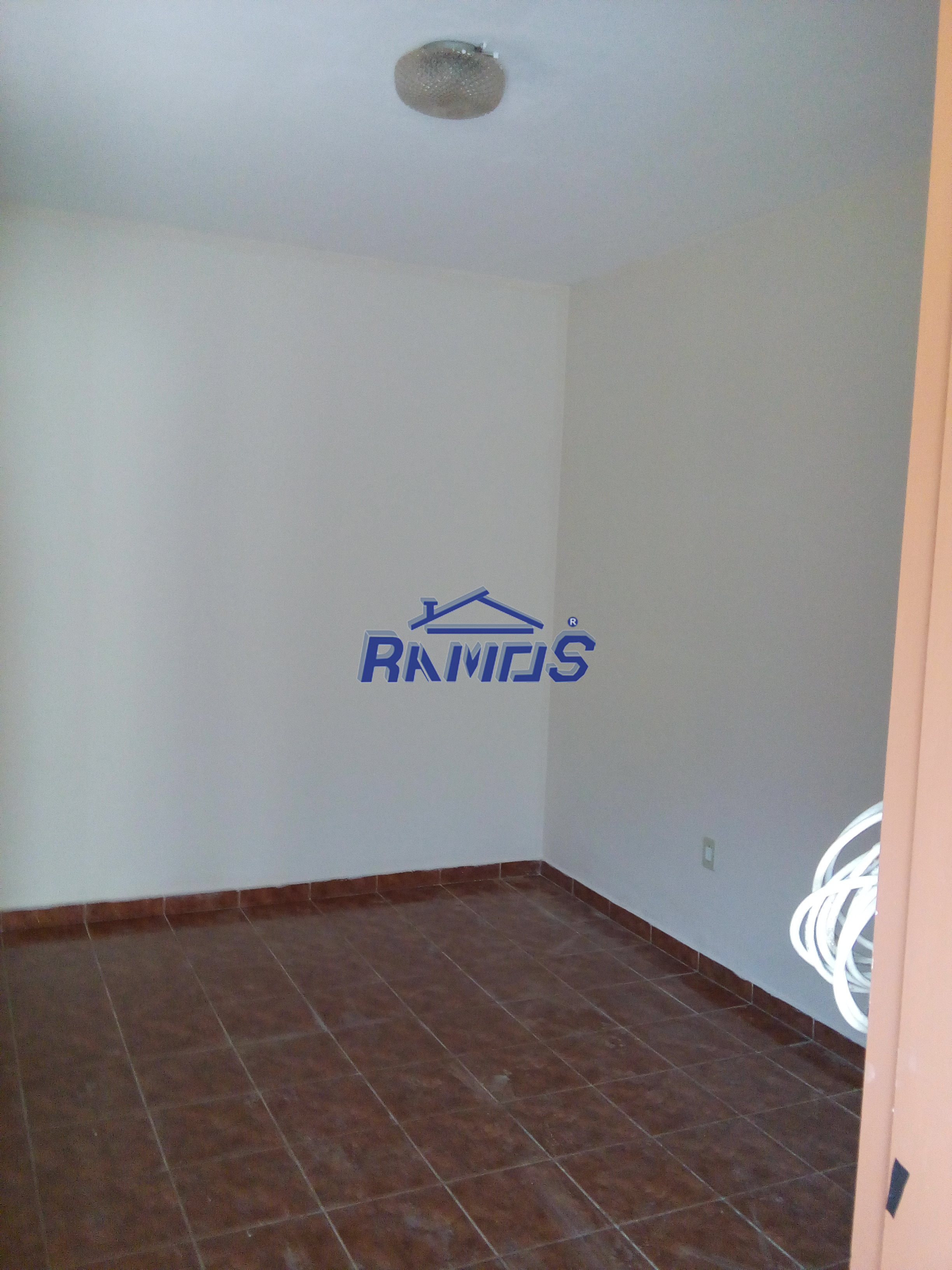 Casa, para locação, 200 m², por R$ 900,00 - Jardim Rollo - Araras/SP — foto 4