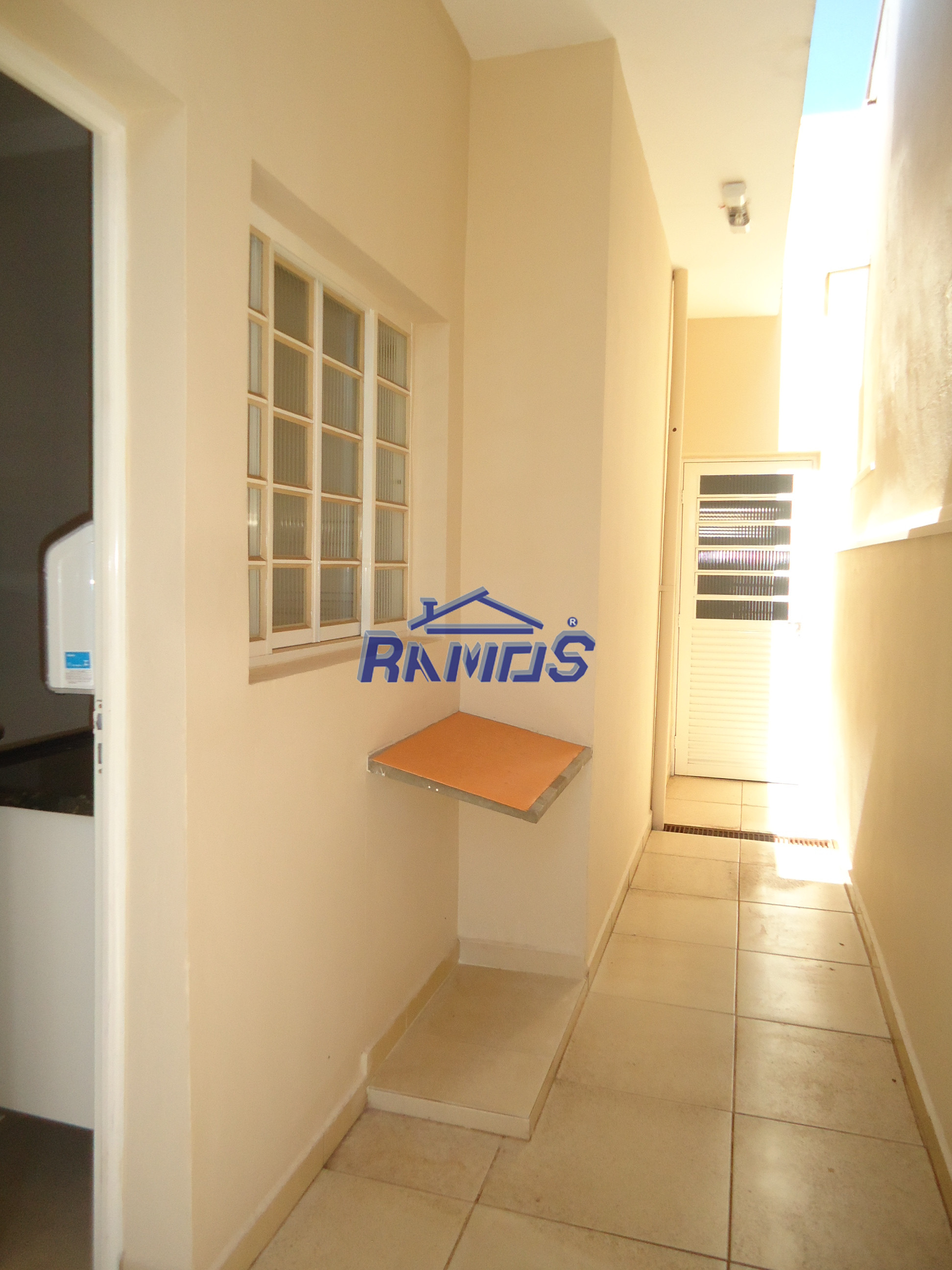 Casa com 3 dormitórios para locação, 100m² por R$ 1.800,00/mês - Jardim Nossa Senhora de Fátima - Araras/SP — foto 2