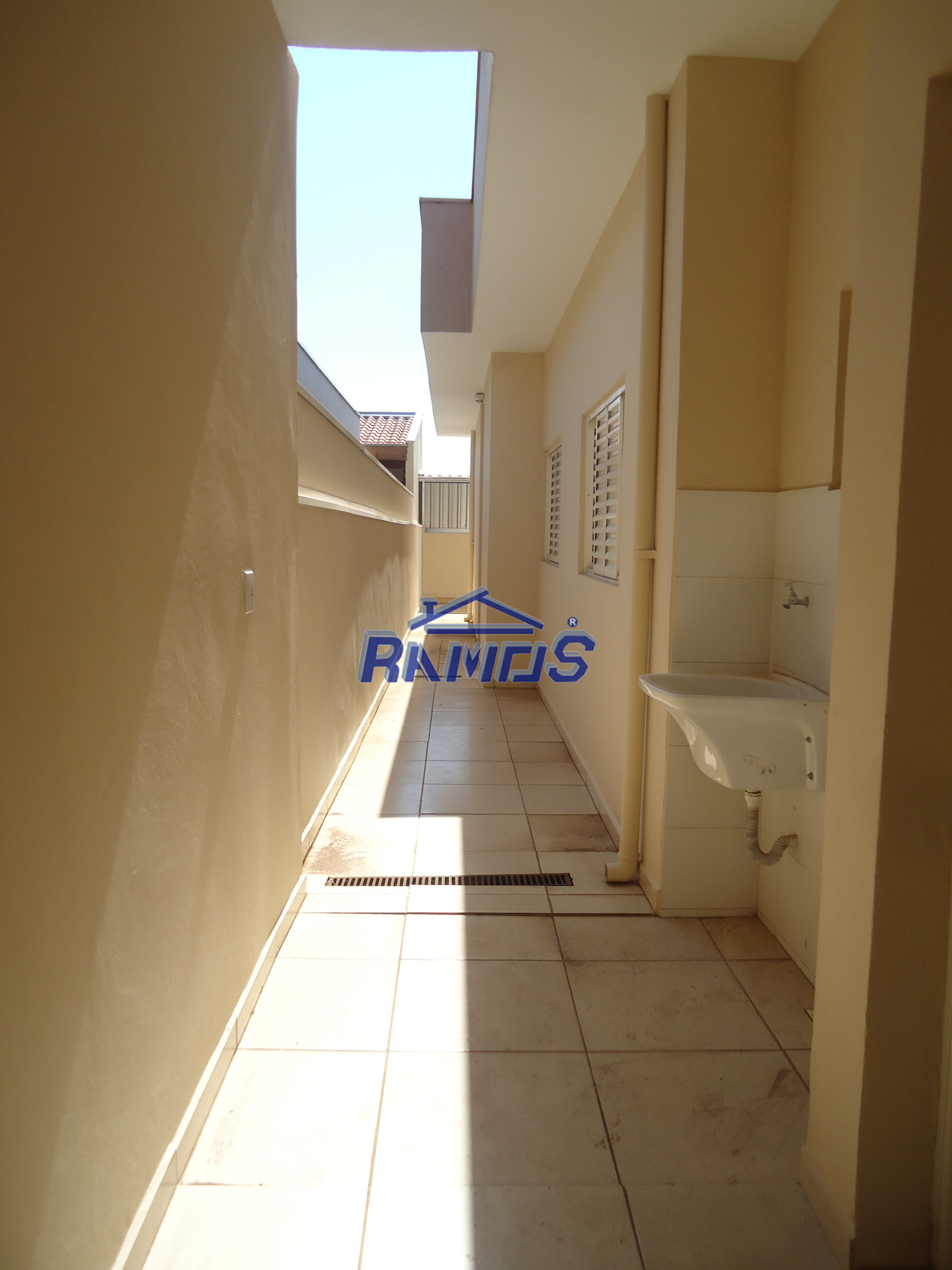 Casa com 3 dormitórios para locação, 100m² por R$ 1.800,00/mês - Jardim Nossa Senhora de Fátima - Araras/SP — foto 3