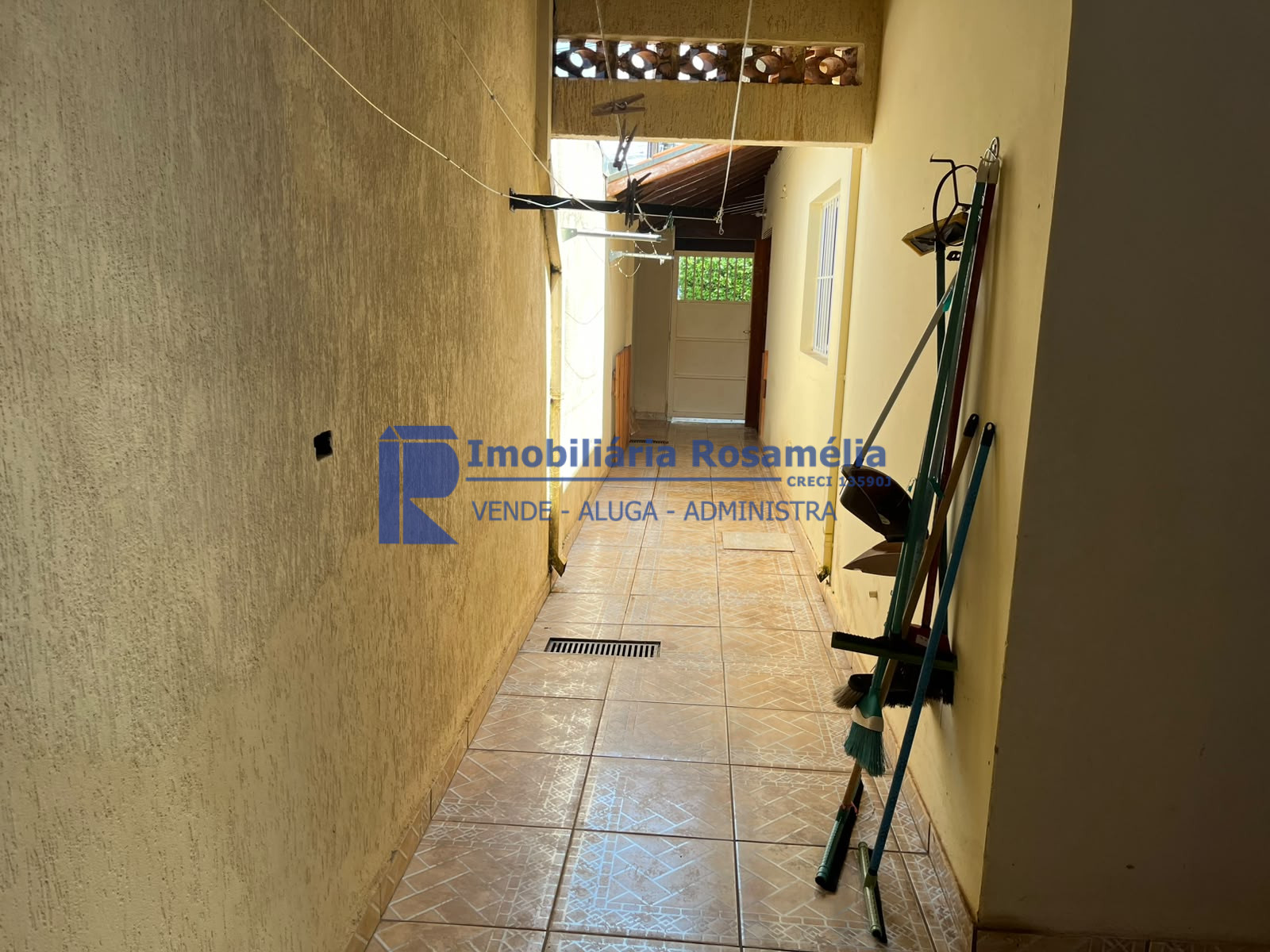 Locação — foto 3