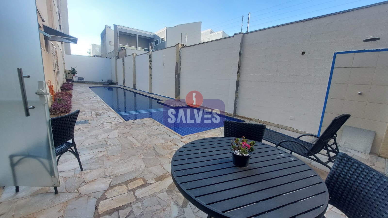 Apartamento em Parque Universitário