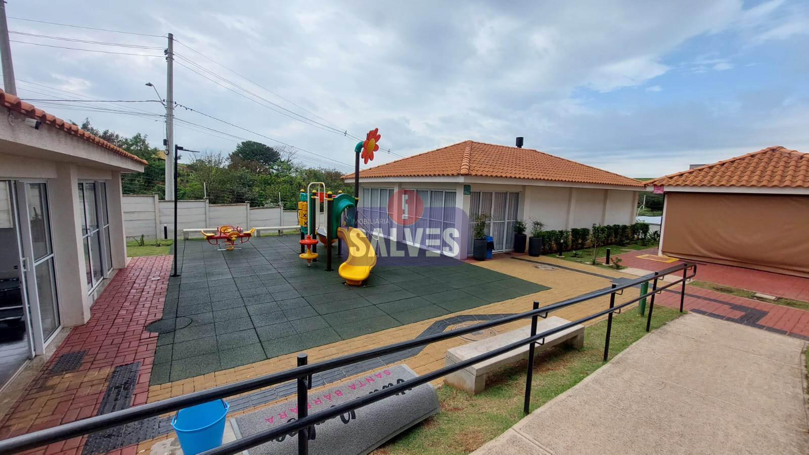 Apartamento em Recreio Alvorada