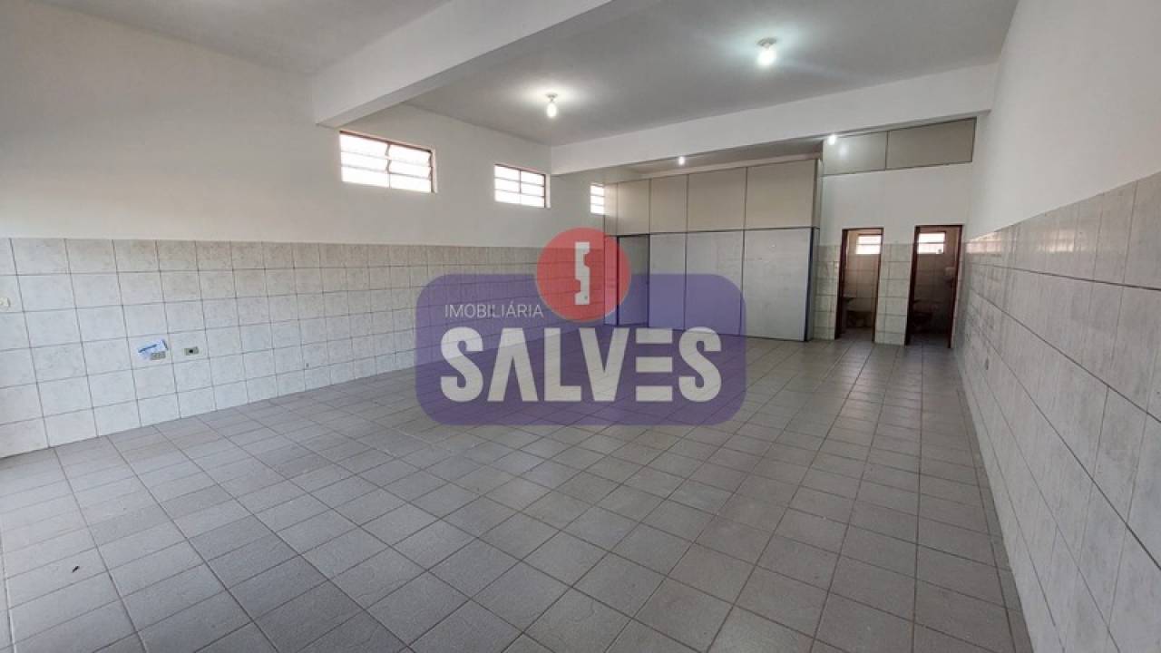 Salão Comercial / Loja em Loteamento Industrial