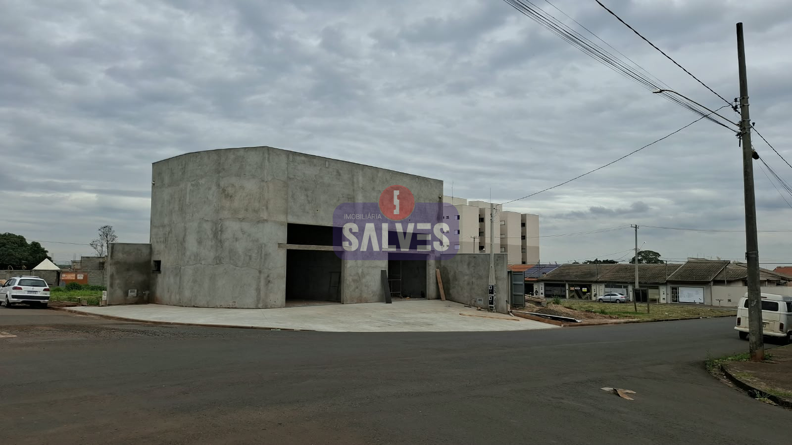 Salão Comercial / Loja em Vila Pântano II