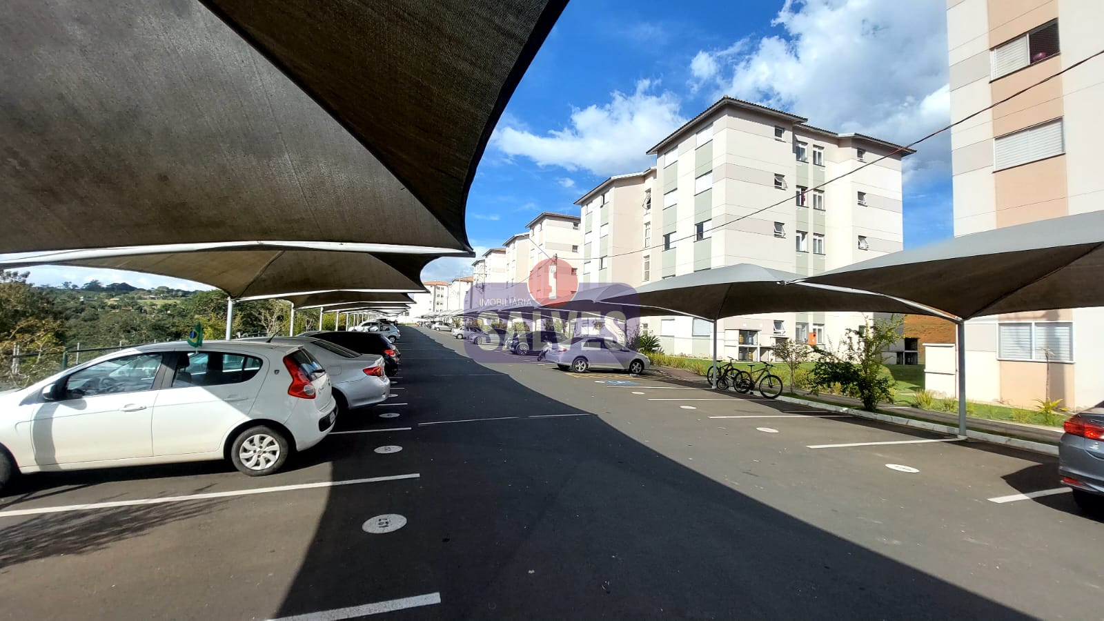 Apartamento em Jóias de Santa Bárbara