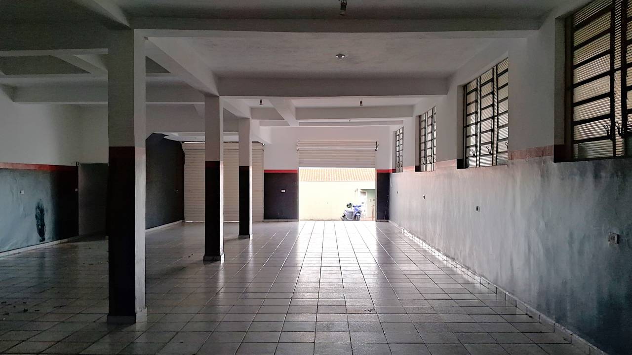 Salão Comercial / Loja em Vila Santa Inês