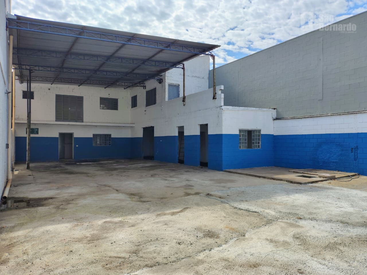 Estabelecimento Comercial em Parque Residencial Jaguari