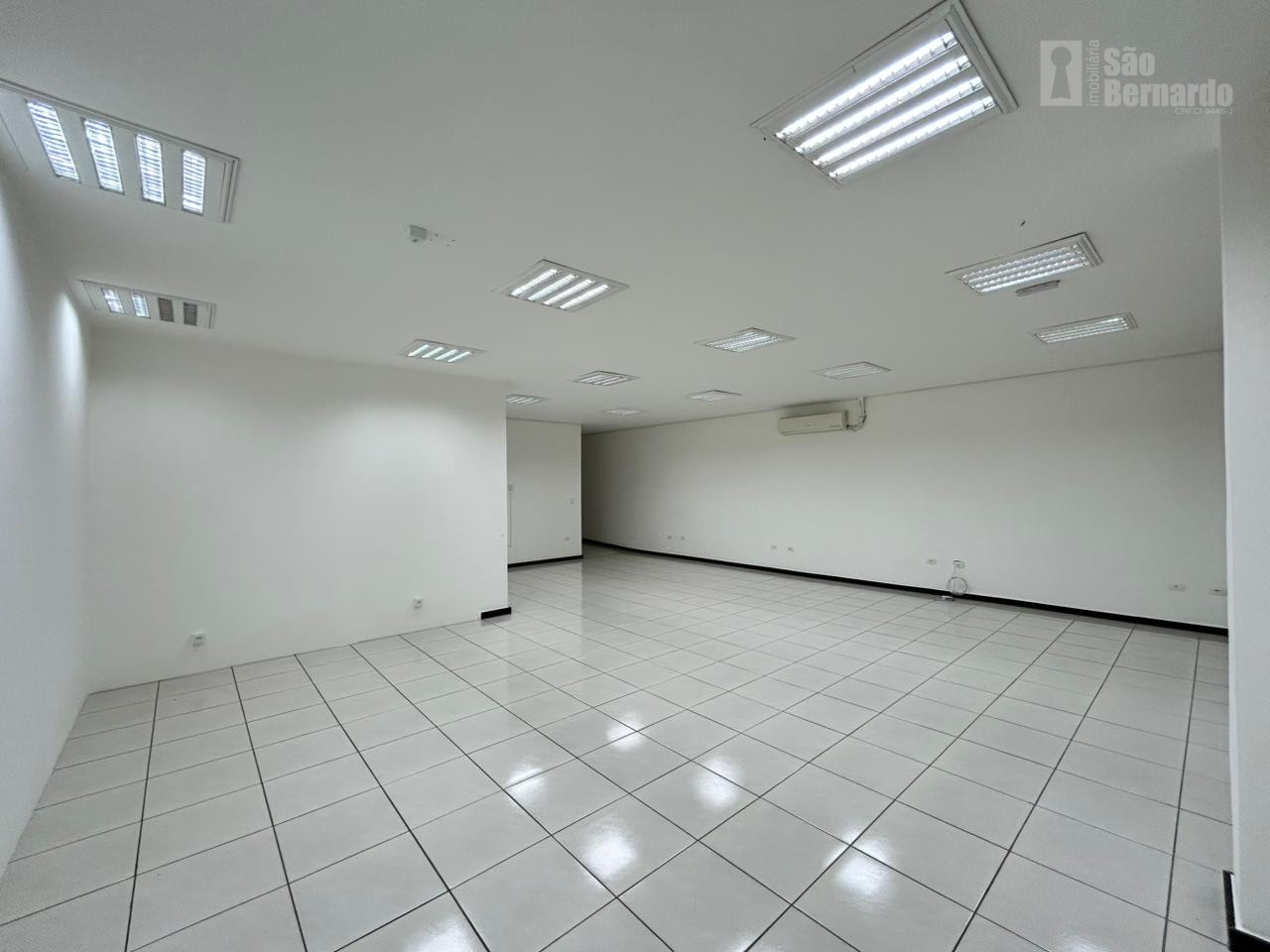 Sala Comercial / Escritorio / Consultório para locação, 60m² por R$ 1.900,00/mês - Jardim São Paulo - Americana/SP — foto 2