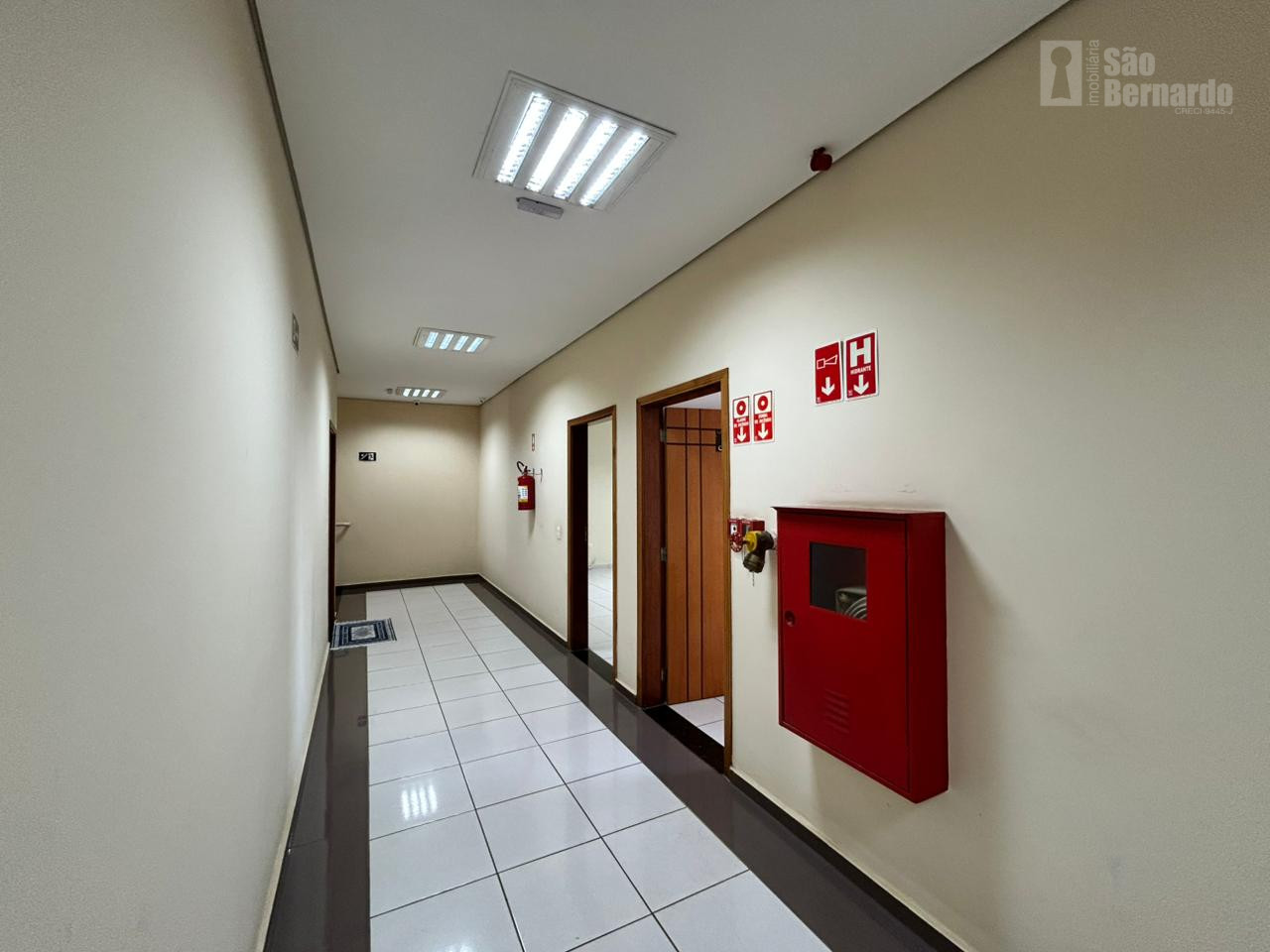 Sala Comercial / Escritorio / Consultório para locação, 51m² por R$ 1.500,00/mês - Jardim São Paulo - Americana/SP — foto 2
