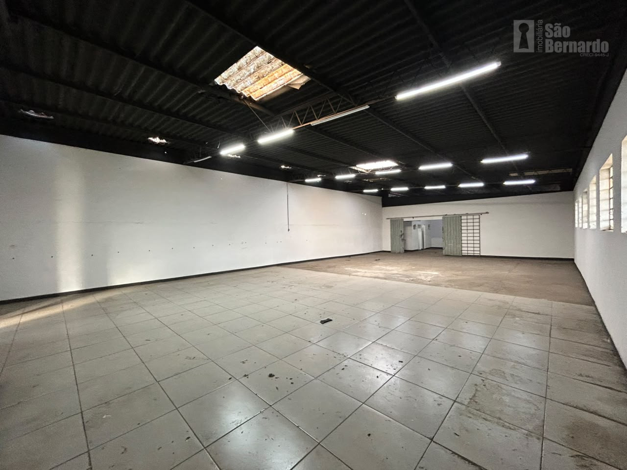 Salão Comercial / Loja para locação, 348m² por R$ 6.300,00/mês - Jardim Ipiranga - Americana/SP — foto 5