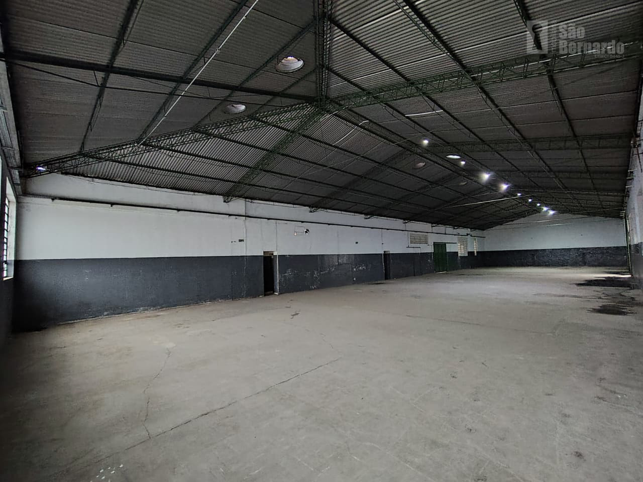 Salão Industrial para locação, 580m² por R$ 10.000,00/mês - Vila Frezzarin - Americana/SP — foto 4