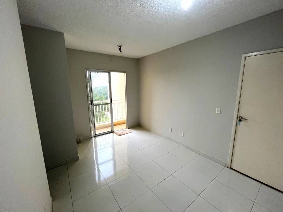 Apartamento em Jardim Guanabara