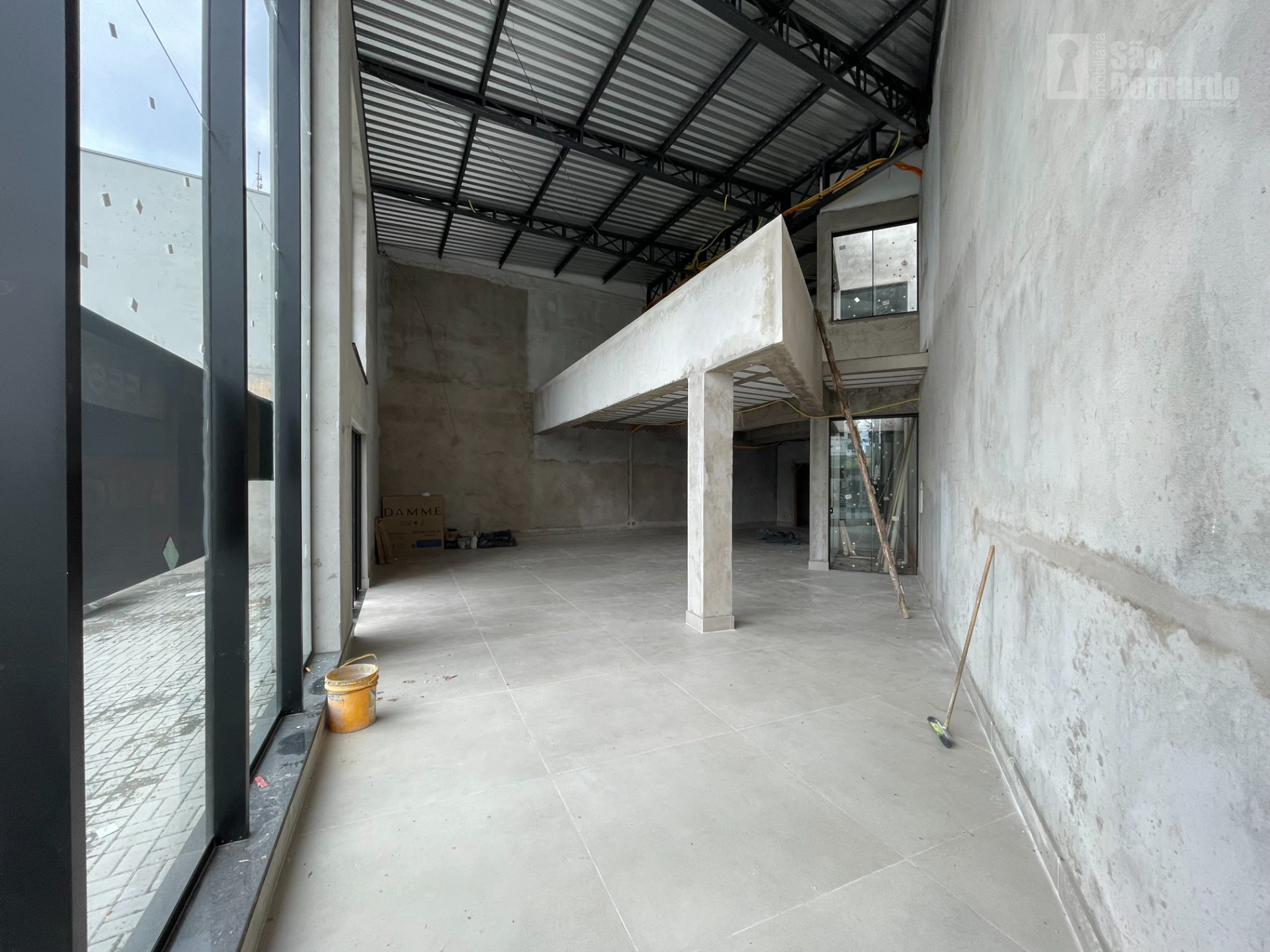 Salão Comercial / Loja à venda (R$ 1.500.000,00) ou locação (R$ 9.800,00/mês), 122m² - Centro - Americana/SP — foto 4
