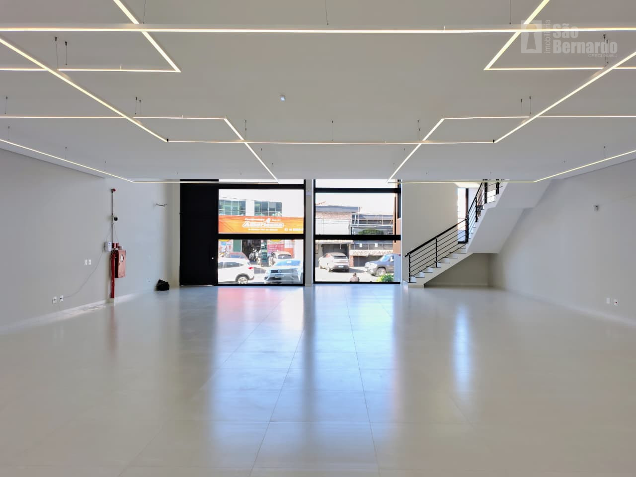 Salão Comercial / Loja à venda (R$ 6.000.000,00) ou locação (R$ 35.000,00/mês), 740m² - Chácara Girassol - Americana/SP — foto 4