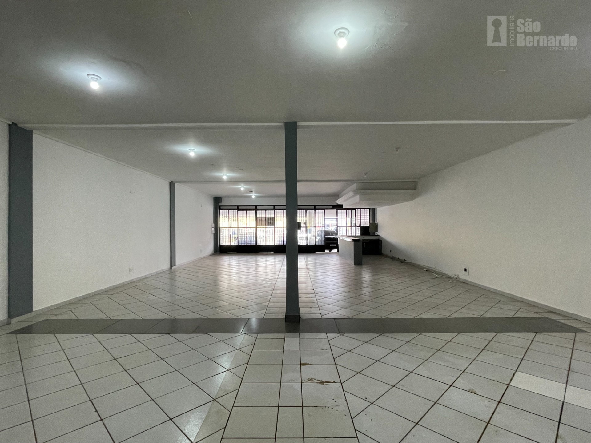 Salão Comercial / Loja para locação, 230m² por R$ 6.000,00/mês - Vila Mollon - Americana/SP — foto 3