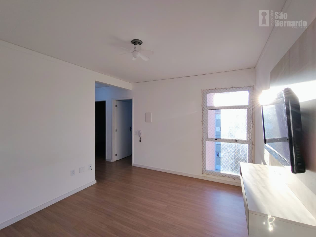 Apartamento com 2 dormitórios para locação, 55m² por R$ 950,00/mês - Condomínio Esmeralda - Santa Bárbara D'Oeste/SP — foto 3