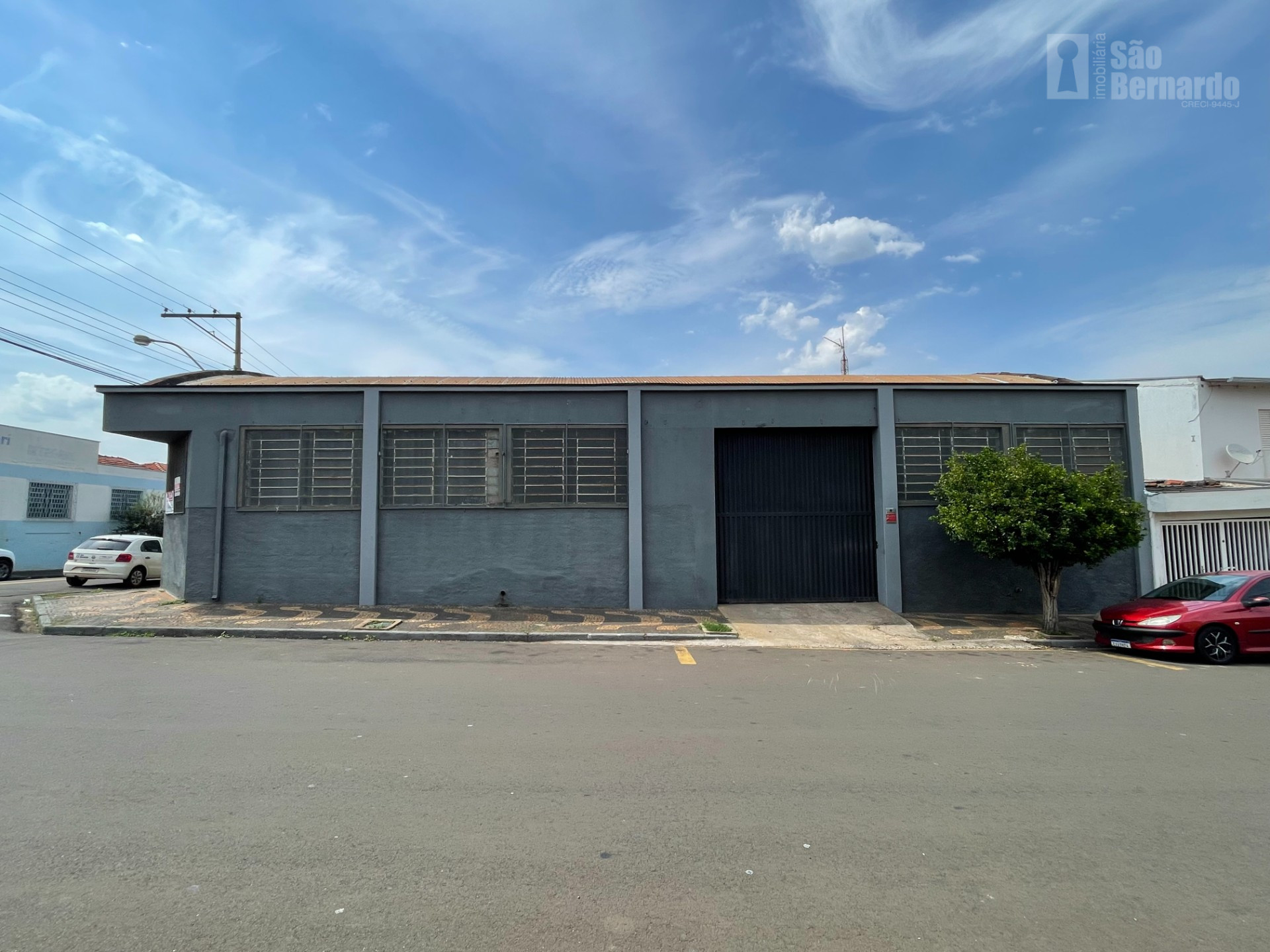 Salão Comercial / Loja em Vila Garrido