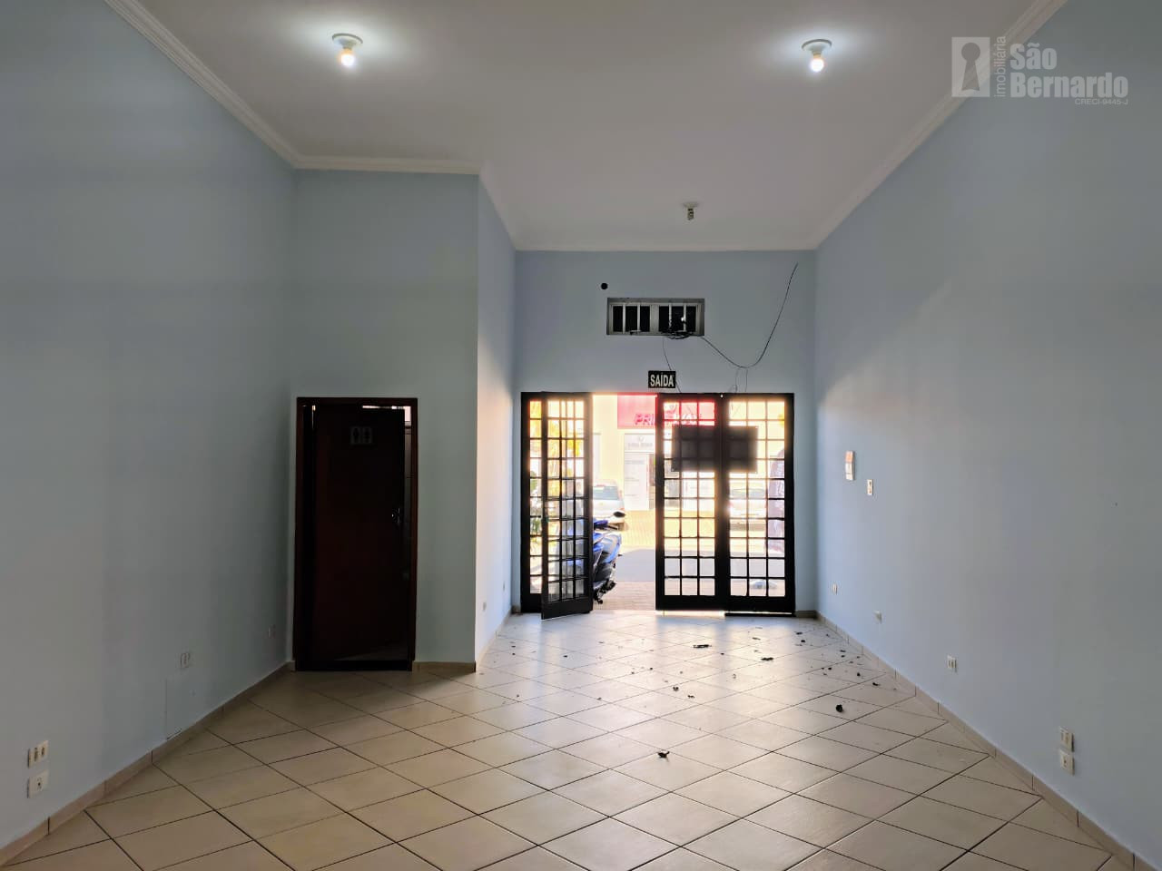 Salão Comercial / Loja em Parque Novo Mundo