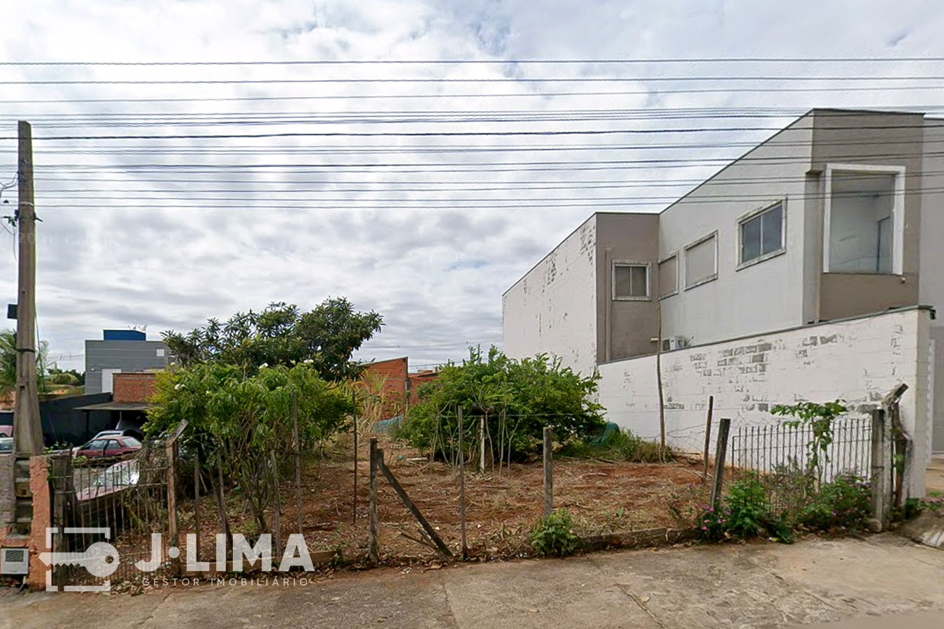 Terreno à venda em ótimo ponto do Parque Nova Carioba, em Americana (SP). Área: 333m². Valor: R$ 425.900,00 — foto 4