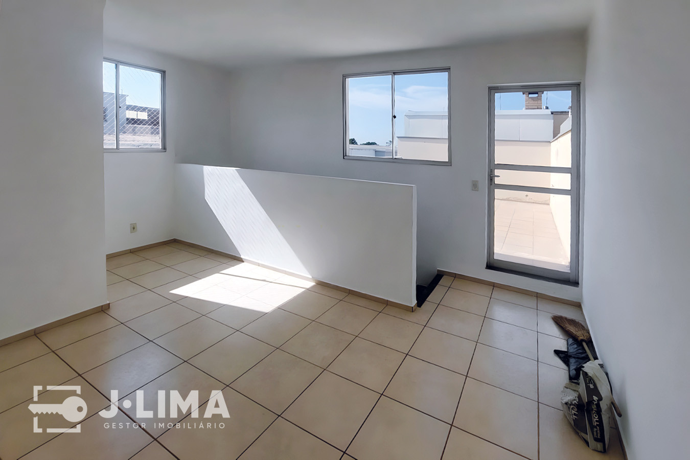 Apartamento com 2 dormitórios à venda (R$ 290.000,00) ou locação (R$ 1.500,00/mês) no Condomínio Spazio Aramis, em Americana (SP), com 102m² de área útil. — foto 5