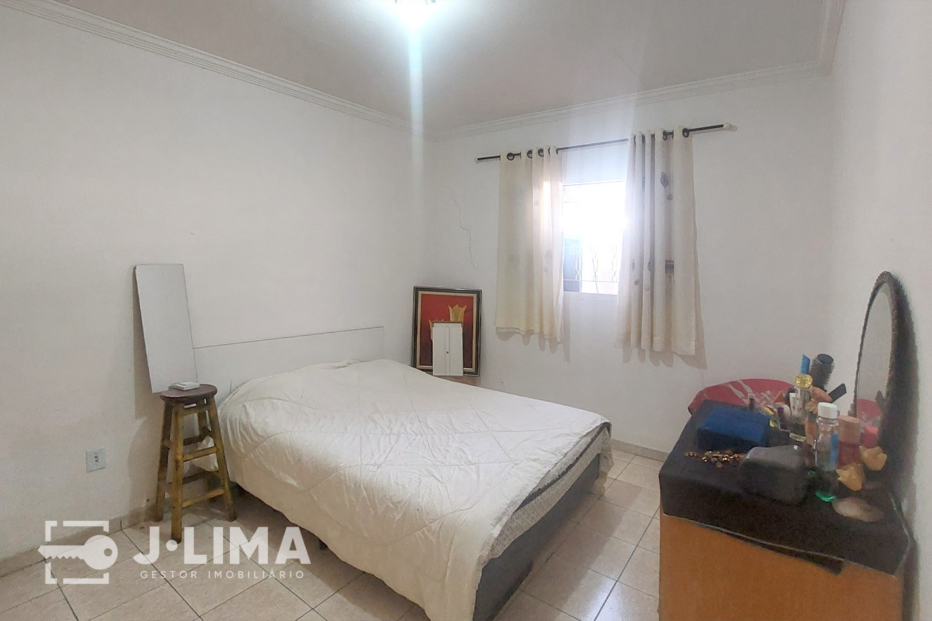 Casa frente e fundo à venda no Jardim Nossa Senhora do Carmo, em Americana (SP).  Área útil: 140m². Valor: R$ 380.000,00 — foto 4
