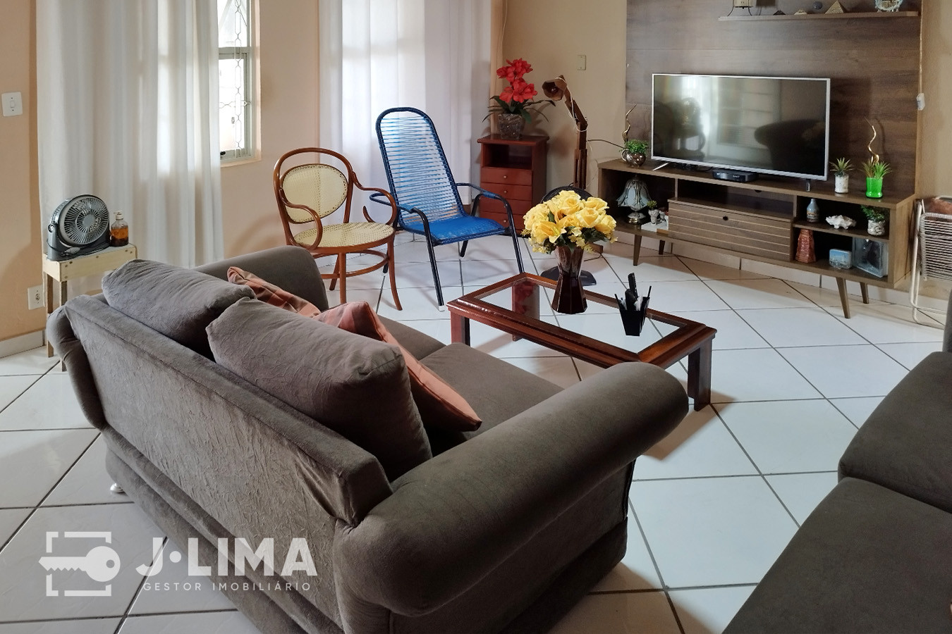 Casas com 4 dormitórios à venda no São Domingos, em Americana (SP). Área útil: 244m². Valor: R$ 650.000,00 — foto 3
