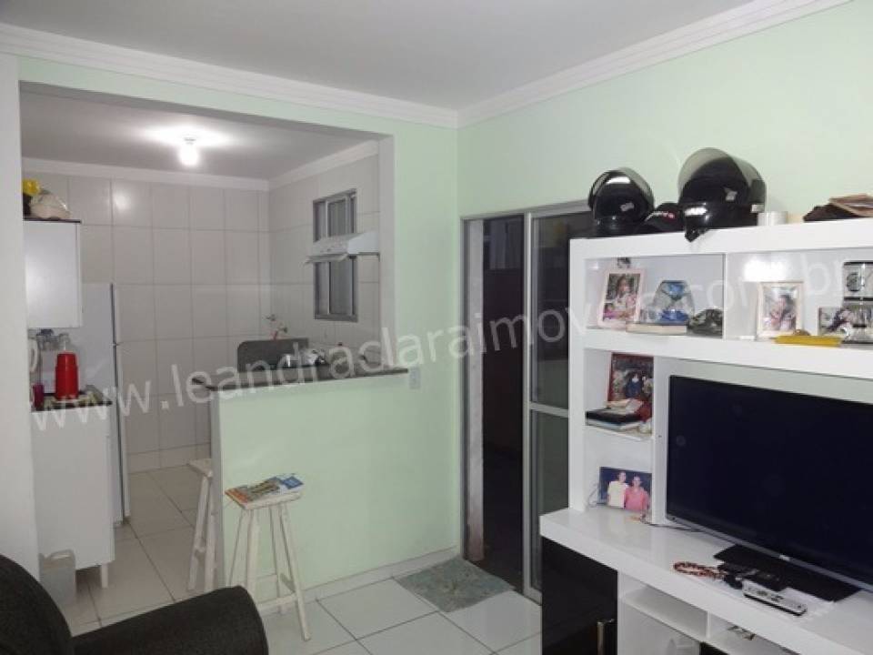 Apartamento em Loteamento Industrial Machadinho
