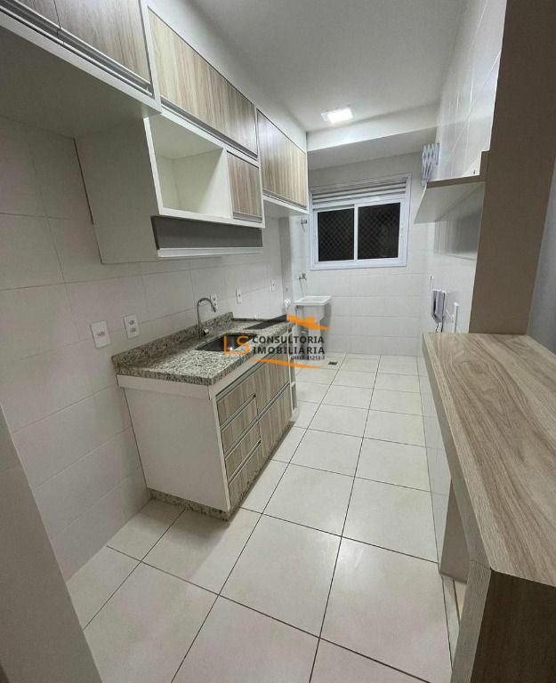 Apartamento em Cariobinha