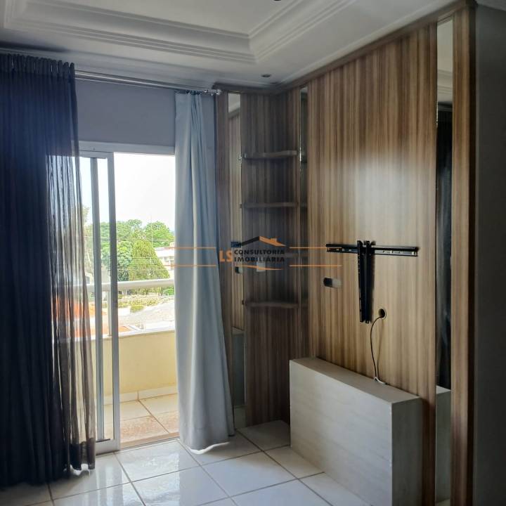 Apartamento em Vila Molon