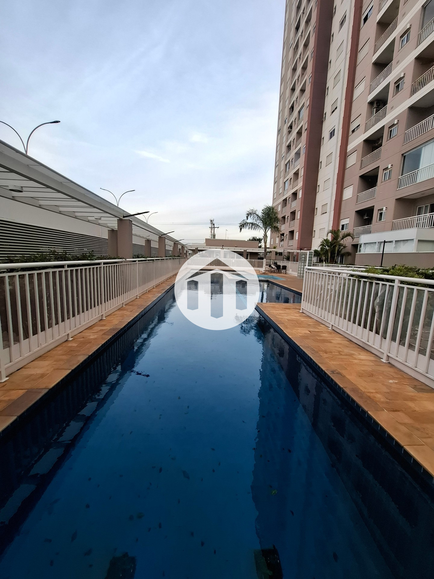 Apartamento em Jardim Jacyra