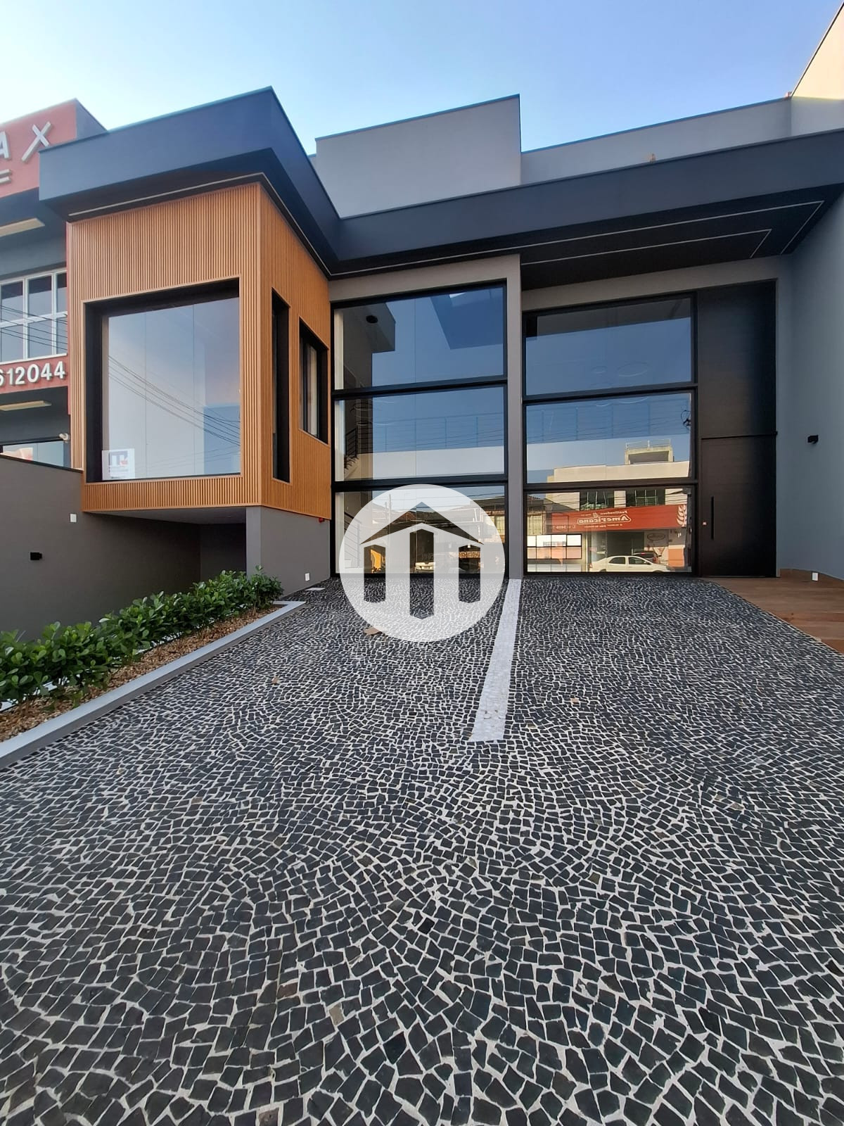 Estabelecimento Comercial à venda (R$ 6.000.000,00) ou locação (R$ 35.000,00/mês), 741m² - Centro - Americana/SP — foto 2
