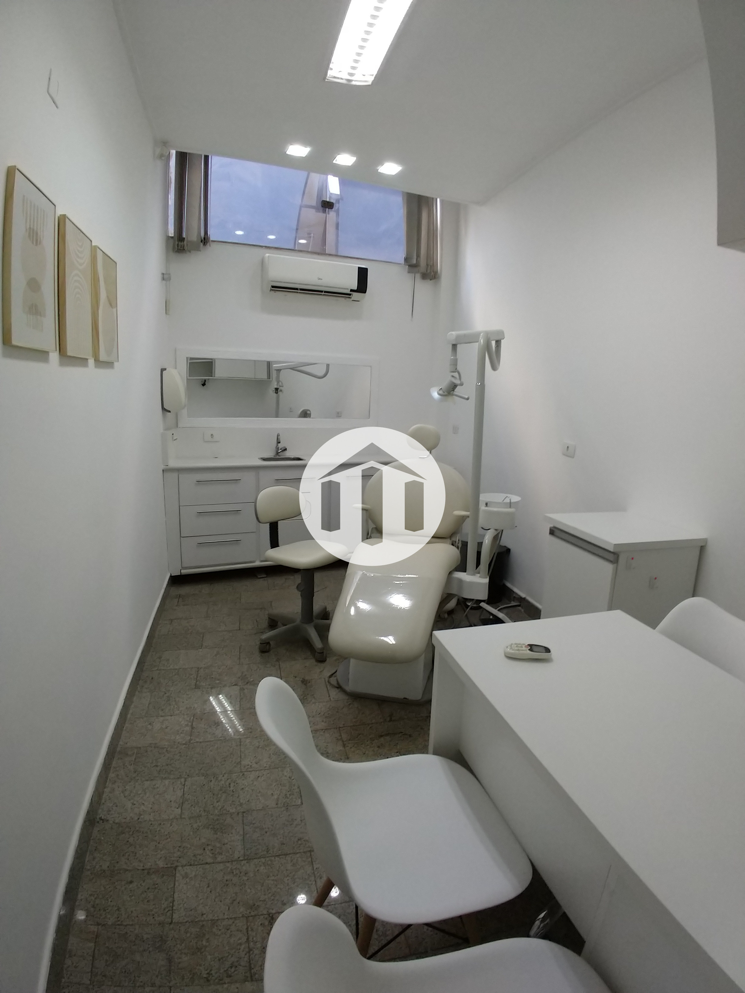 Sala Comercial / Escritorio / Consultório em Chácara Girassol