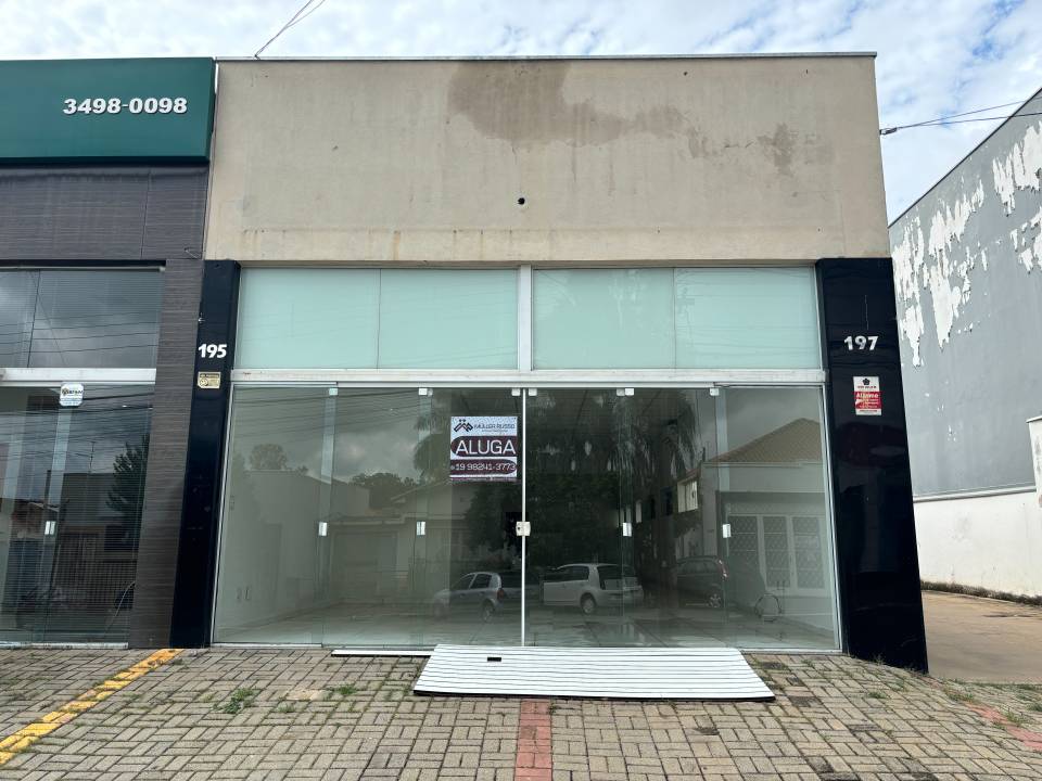 Salão Comercial / Loja em Centro