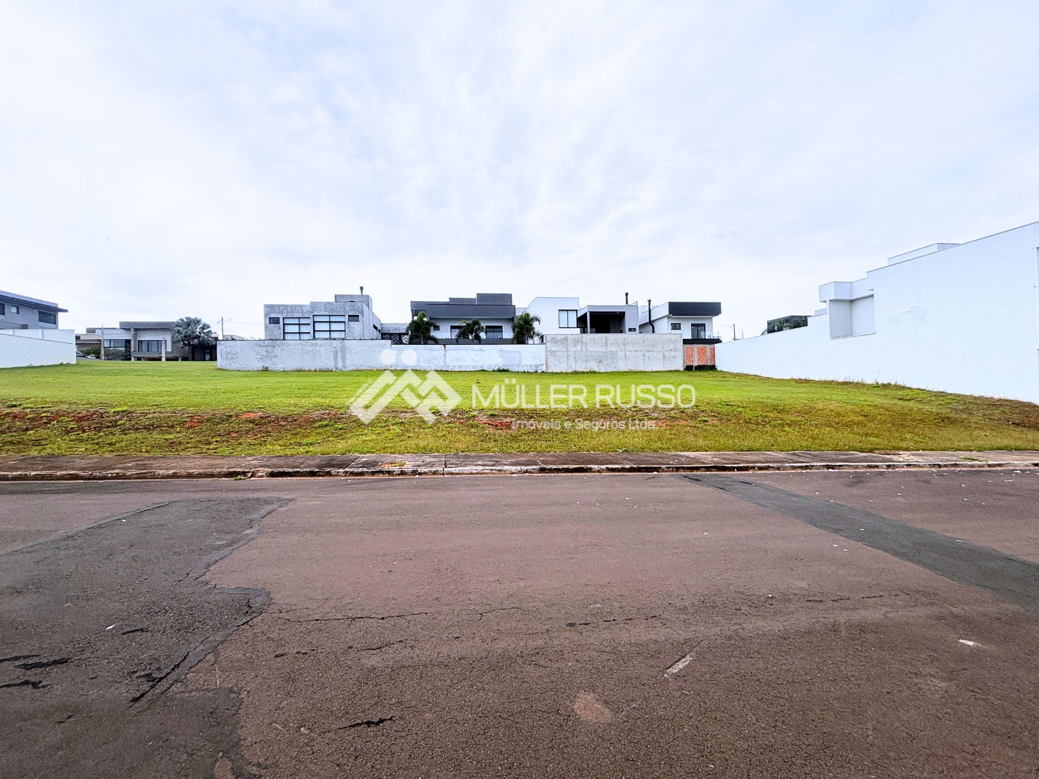 Terreno em condomínio à venda, 900m² por R$ 1.200.000,00 - Condomínio Phillipson Park - Americana/SP — foto 2