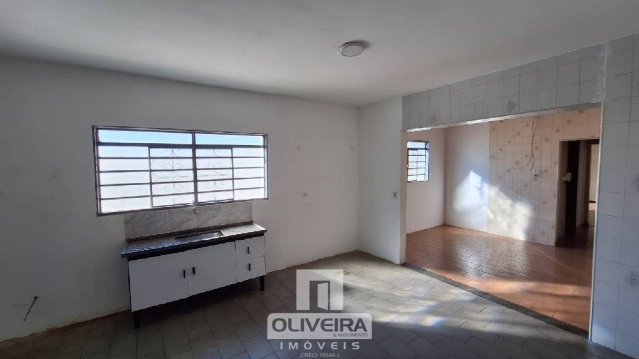 Casa com 3 dormitórios à venda, 385m² por R$ 500.000,00 - Vila Louricilda - Americana/SP — foto 3