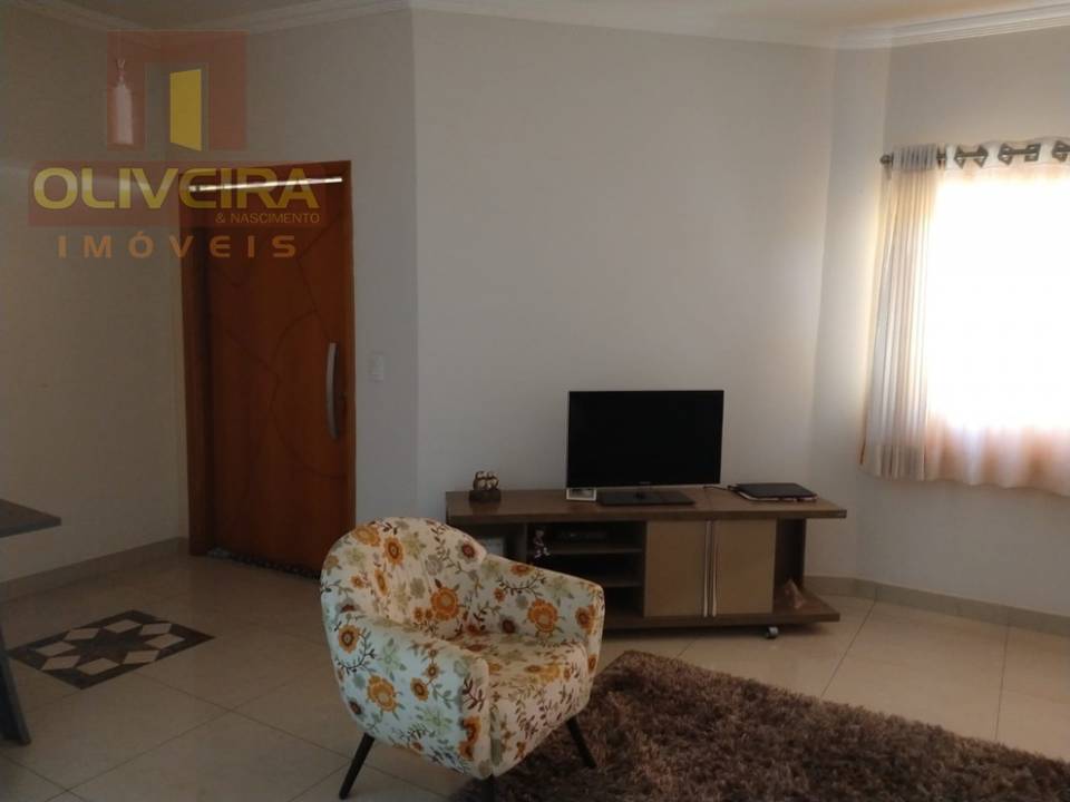 Casa em Loteamento Residencial Jardim Jacyra