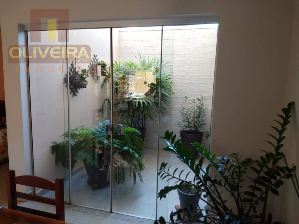 Casa com 3 dormitórios à venda, 300m² por R$ 950.000,00 - Loteamento Residencial Jardim Jacyra - Americana/SP — foto 2