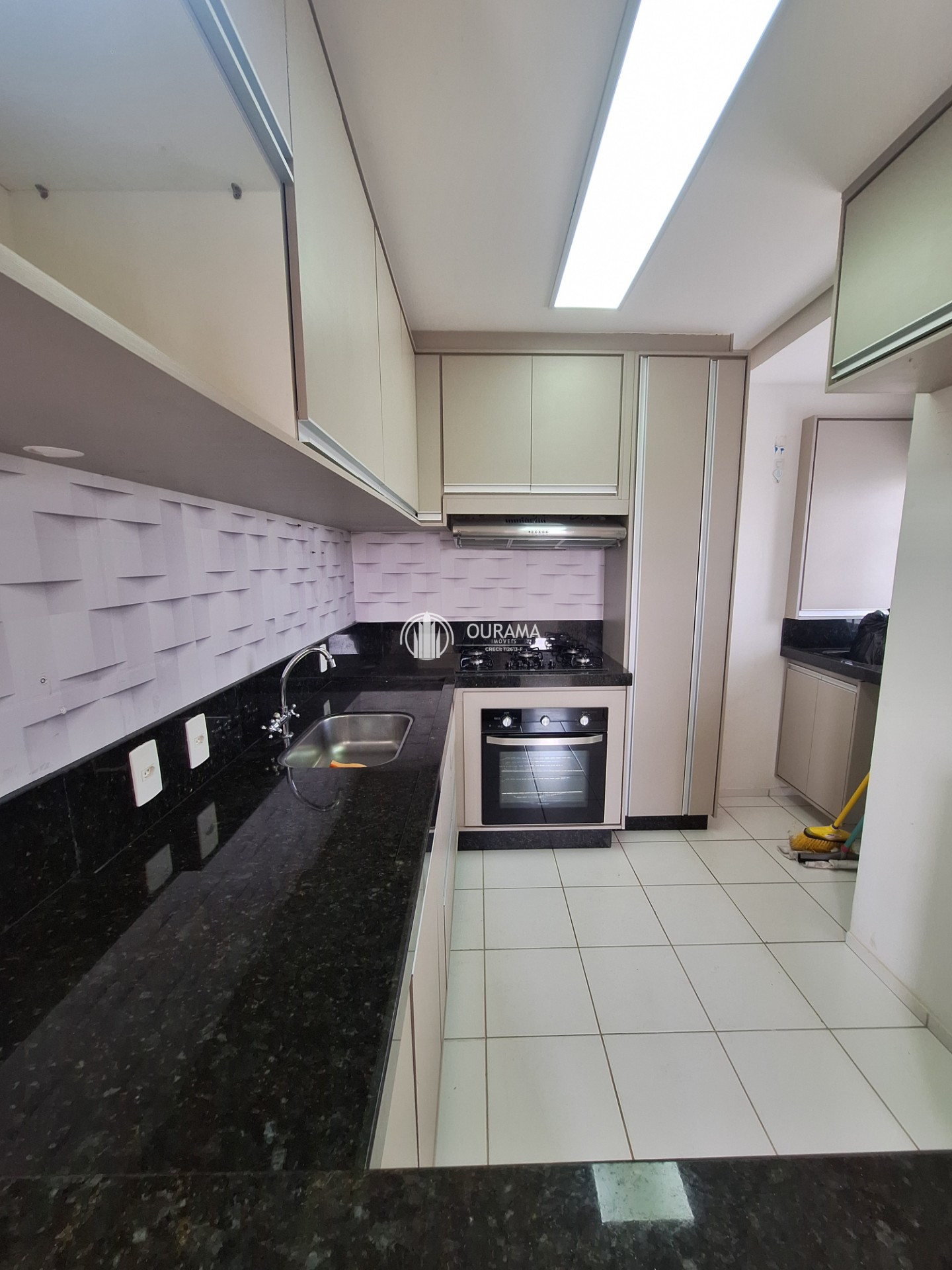 Apartamento em Jóias de Santa Bárbara