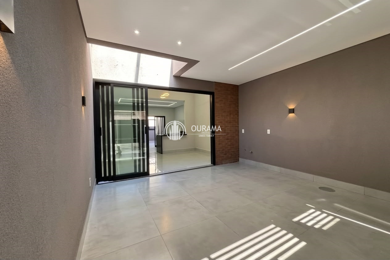 Casa em Jardim Esmeralda