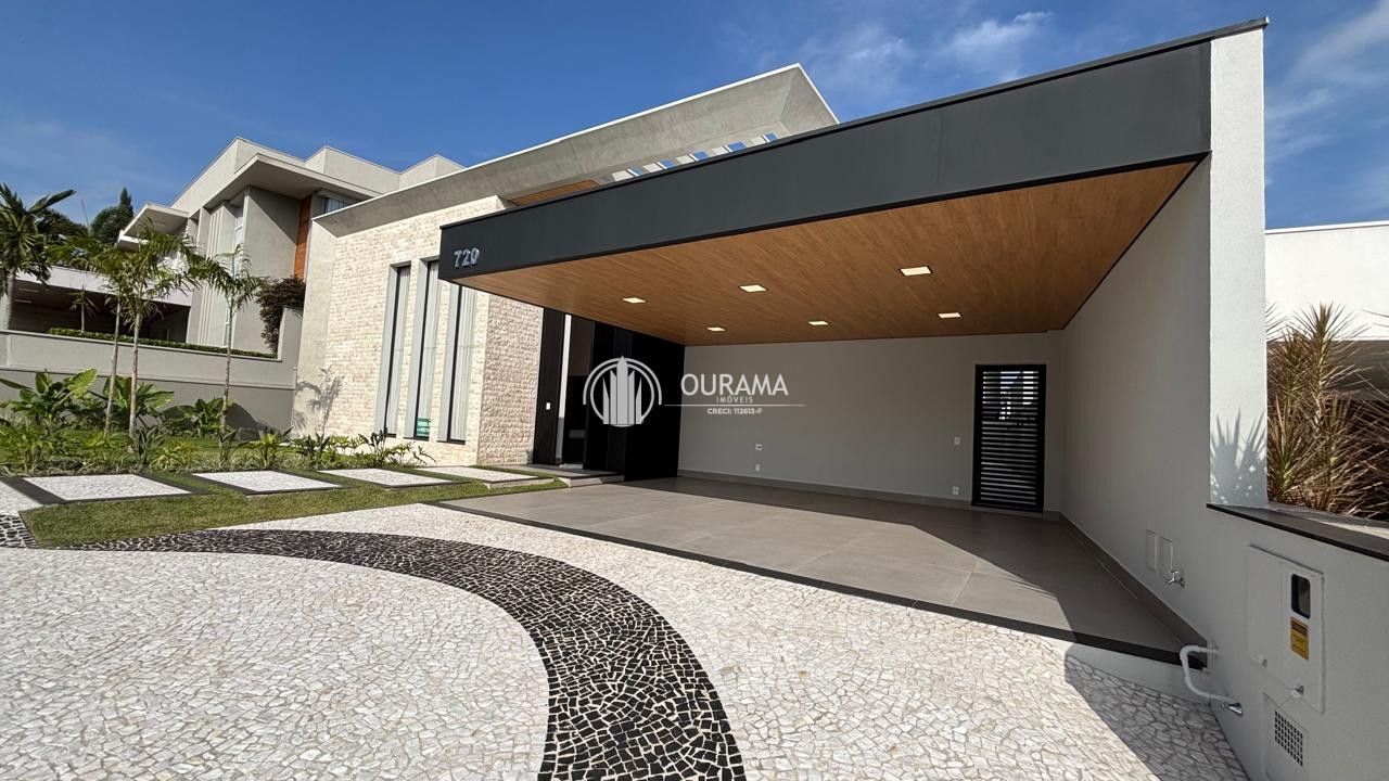 Casa em condomínio em Vila Cordenonsi