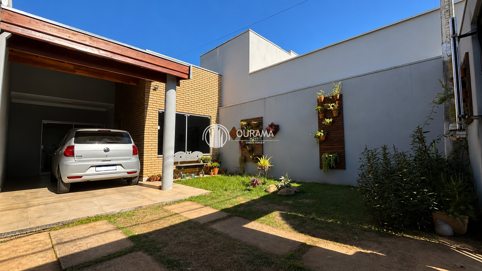 Casa em Jardim Das Orquídeas