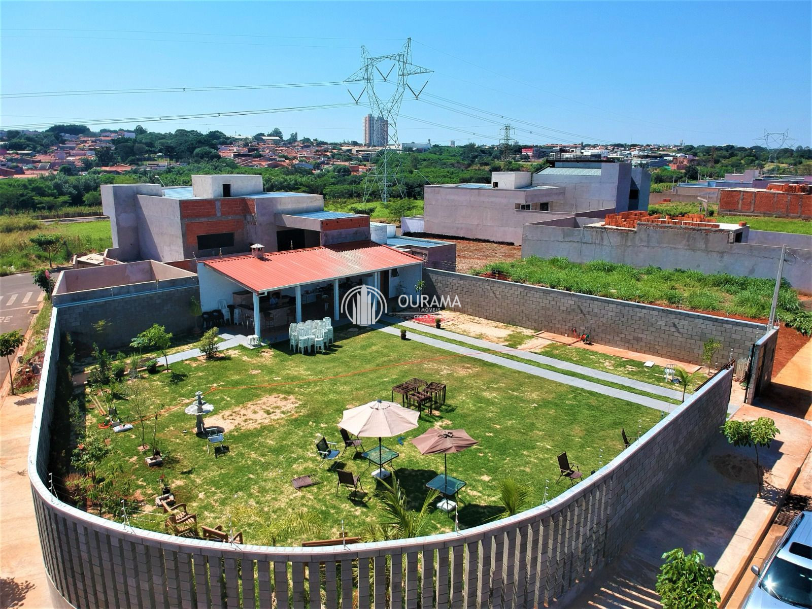 Terreno / Lote em Jardim Alphacenter