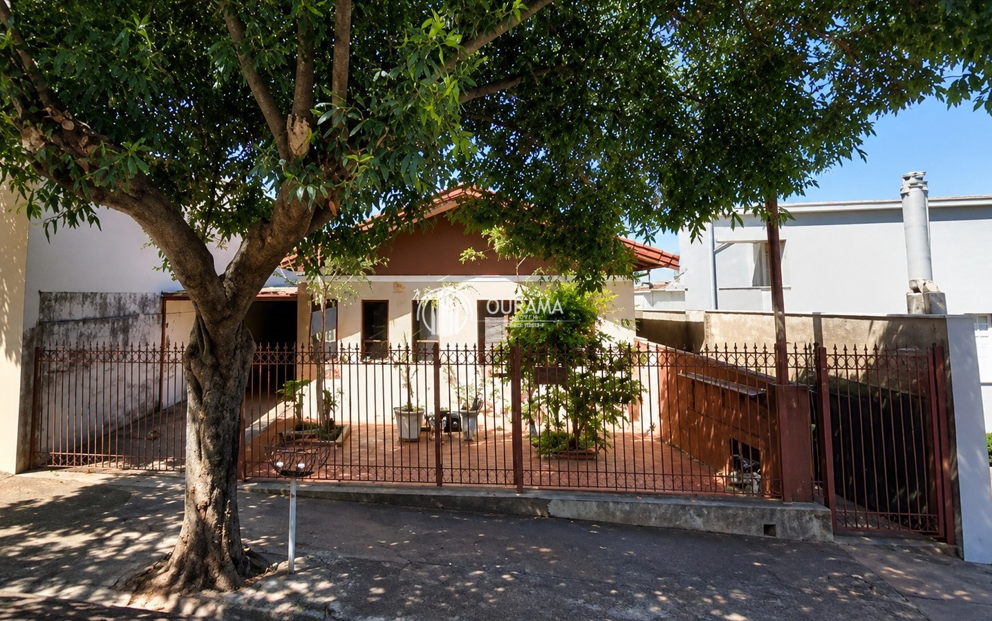 Casa em Vila Frezzarim