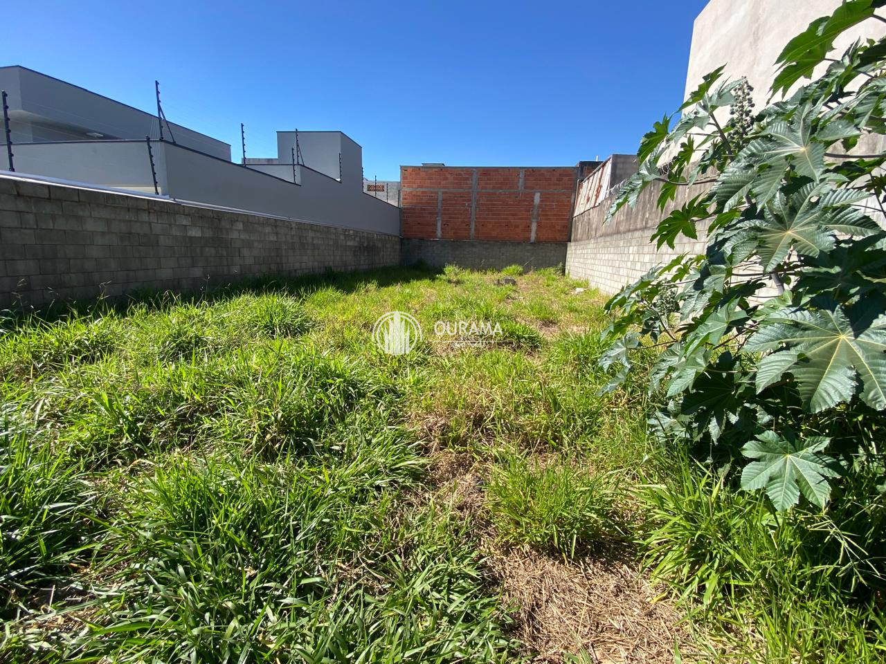 Terreno / Lote em Jardim Manacás